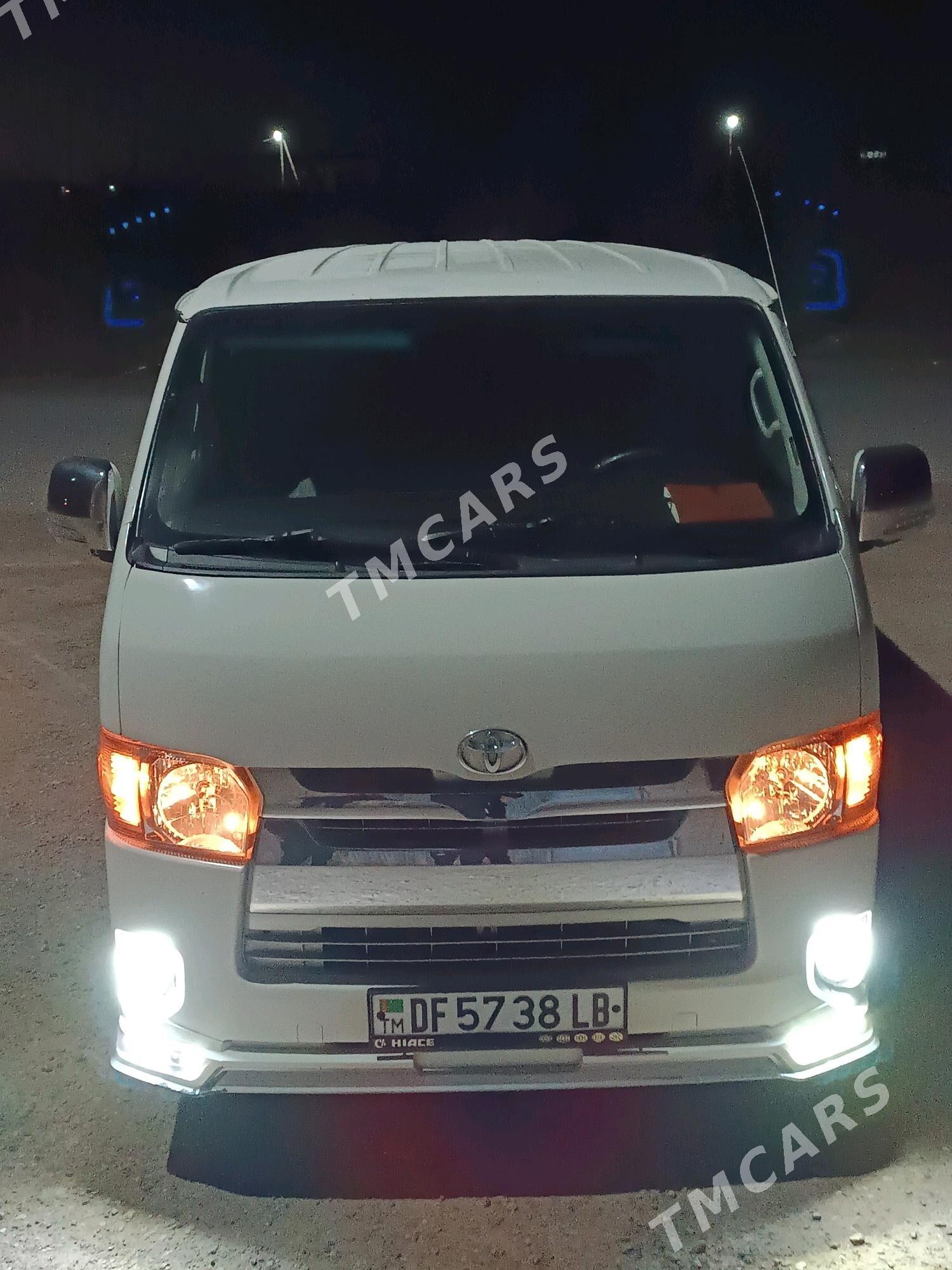 Toyota Hiace 2007 - 270 000 TMT - Туркменабат - img 3