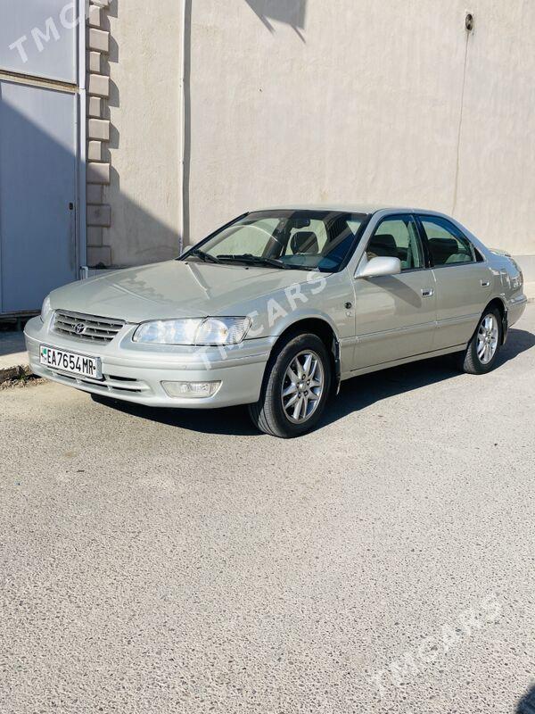 Toyota Camry 2000 - 130 000 TMT - Мары - img 2