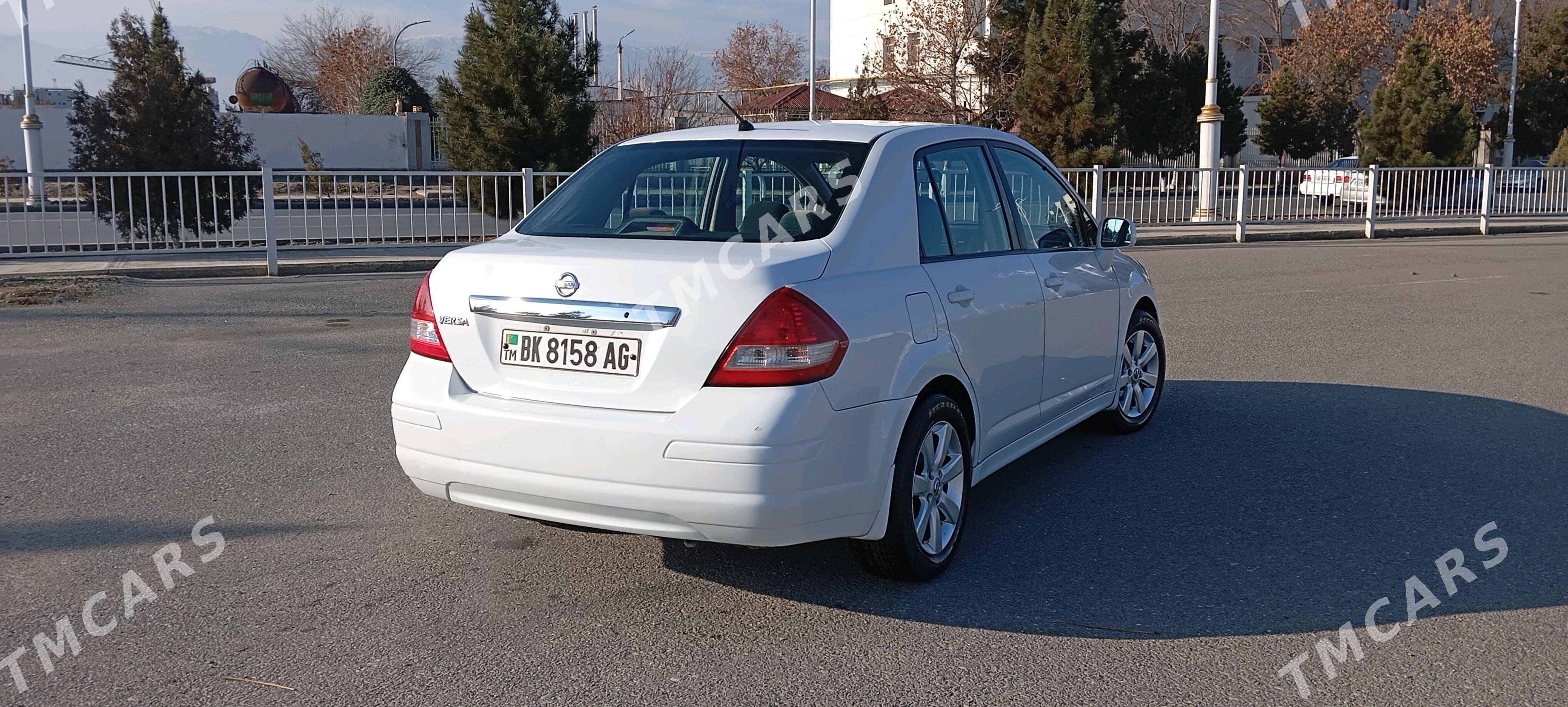 Nissan Versa 2010 - 123 000 TMT - Ашхабад - img 4