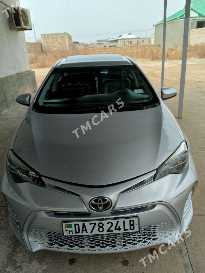 Toyota Corolla 2017 - 260 000 TMT - Dostluk - img 3