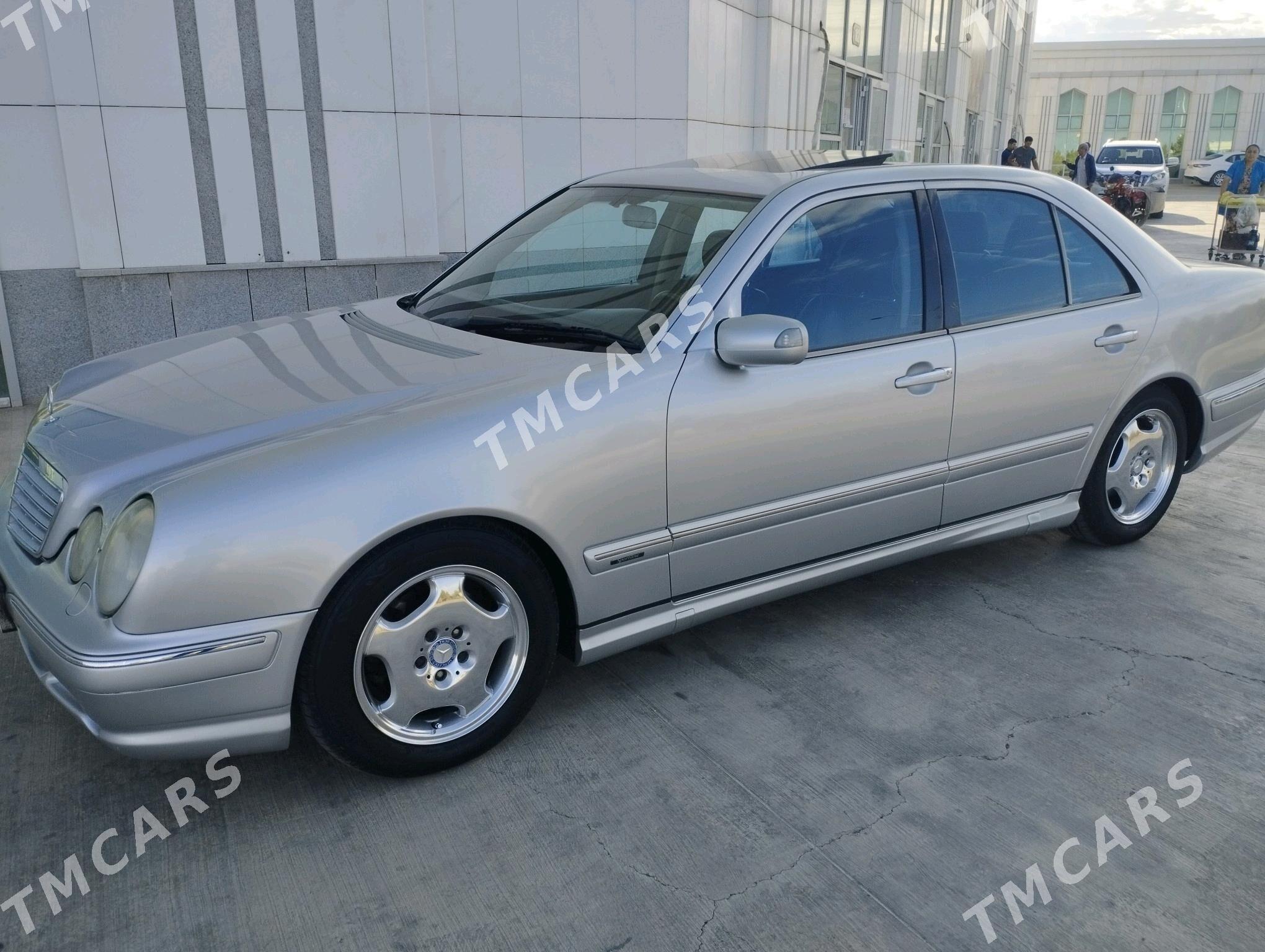 Mercedes-Benz E320 2001 - 125 000 TMT - Балканабат - img 6