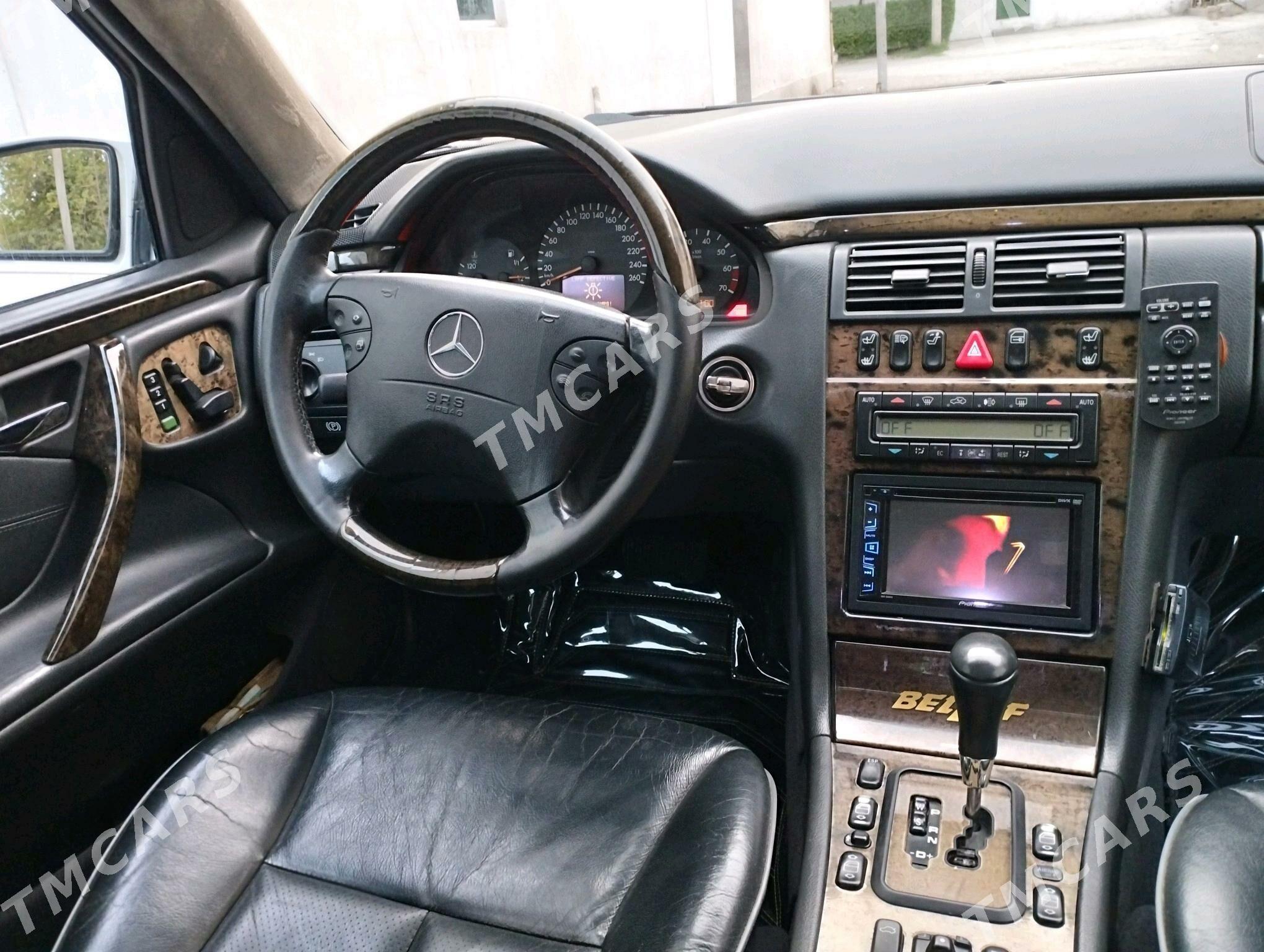 Mercedes-Benz E320 2001 - 125 000 TMT - Балканабат - img 10