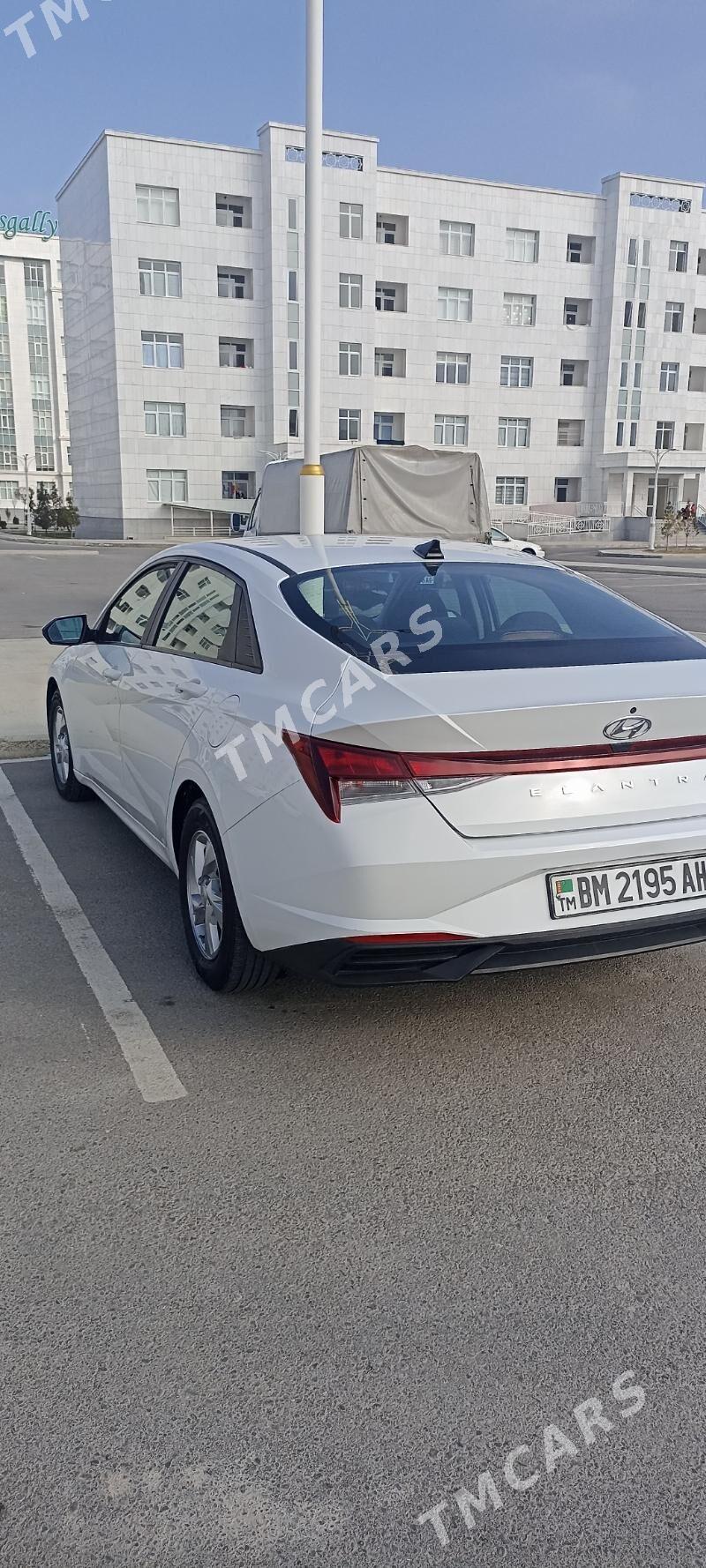 Hyundai Elantra 2021 - 231 000 TMT - Аркадаг - img 5