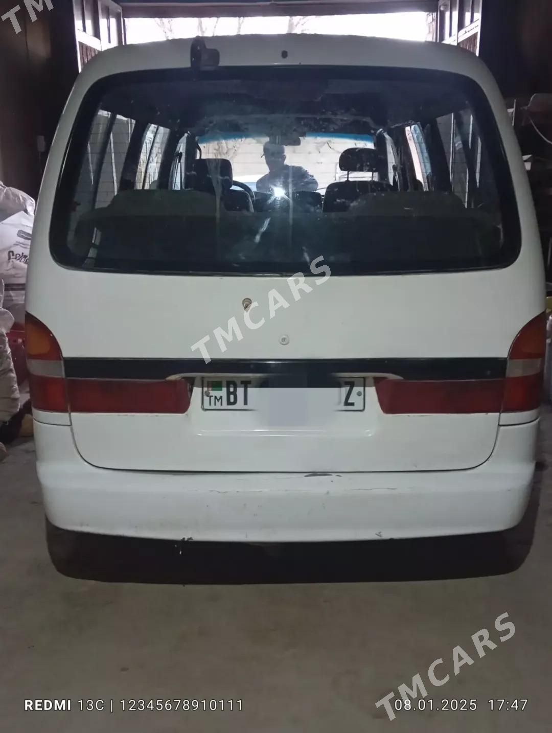 Kia Sedona 2001 - 30 000 TMT - Daşoguz - img 2