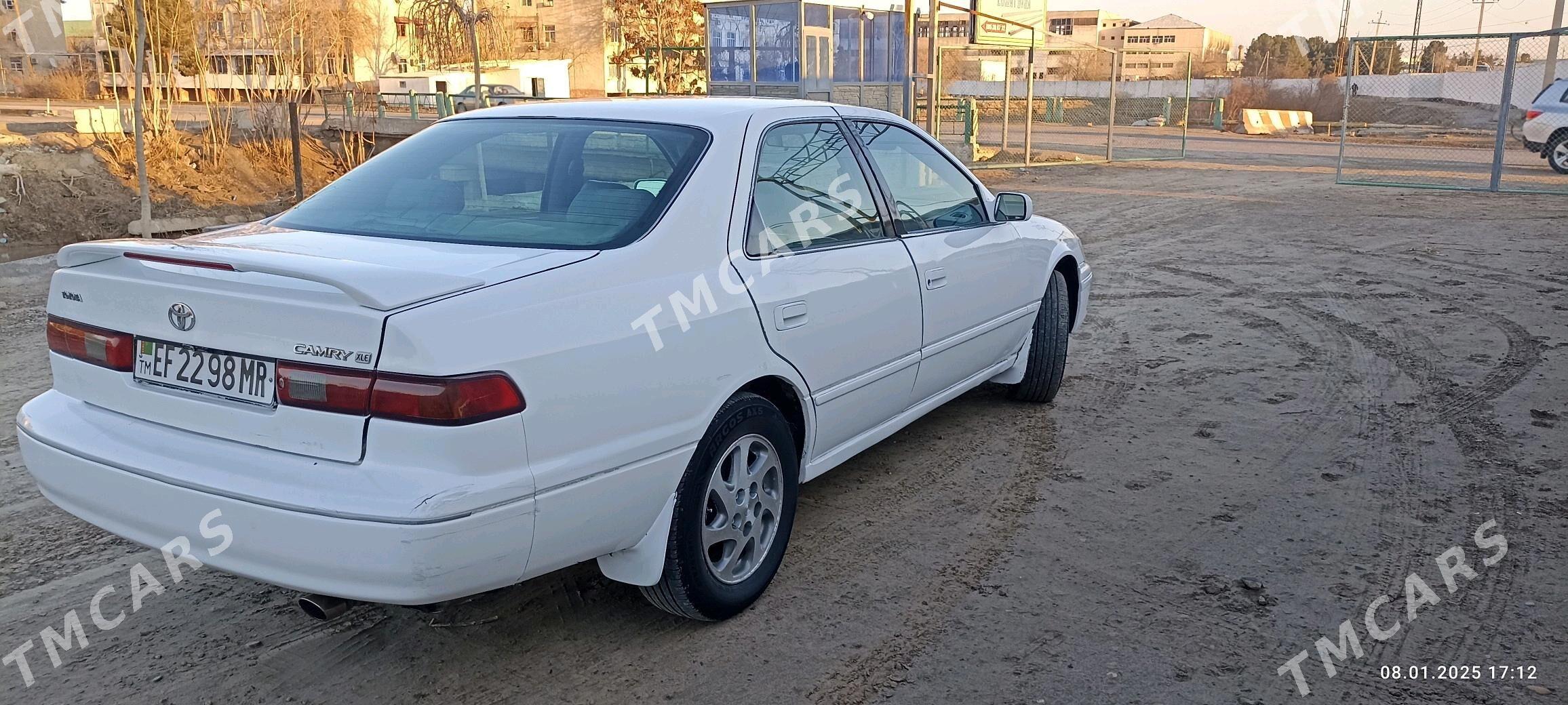 Toyota Camry 1998 - 97 000 TMT - Wekilbazar - img 2