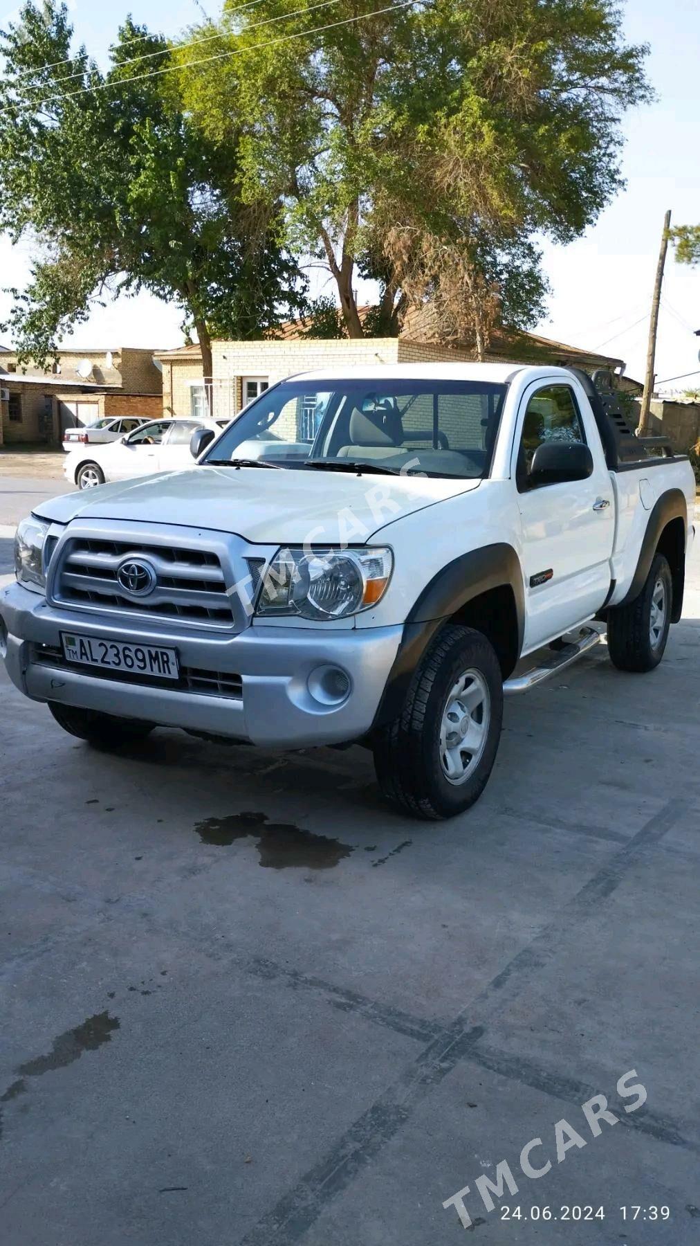 Toyota Tacoma 2014 - 140 000 TMT - Сакарчага - img 2