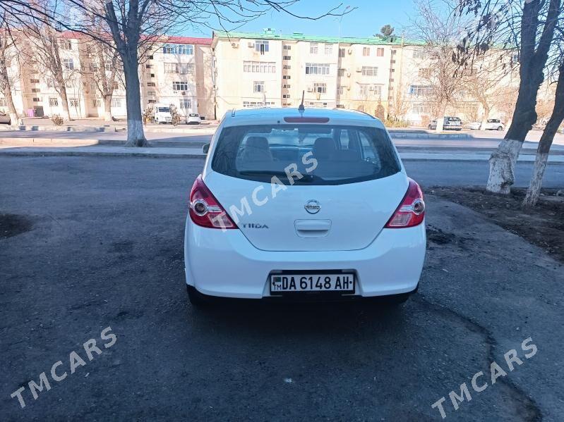 Nissan Versa 2009 - 98 000 TMT - Ашхабад - img 4