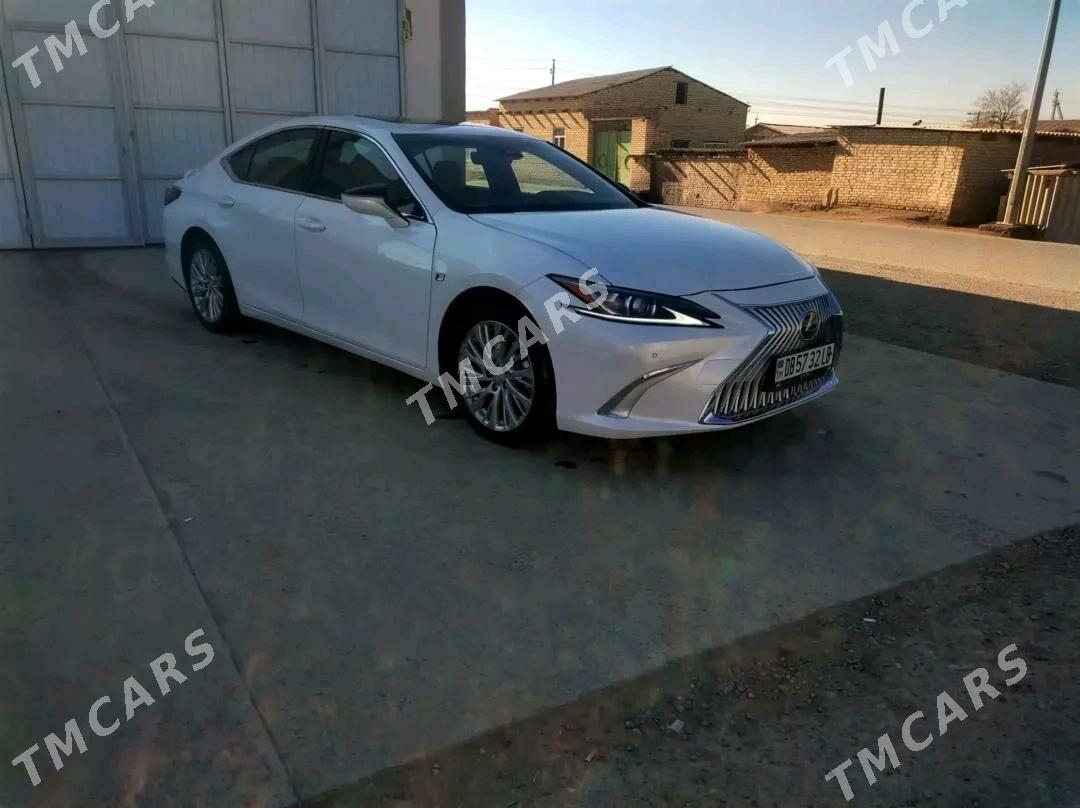 Lexus ES 350 2019 - 519 000 TMT - Dänew - img 2