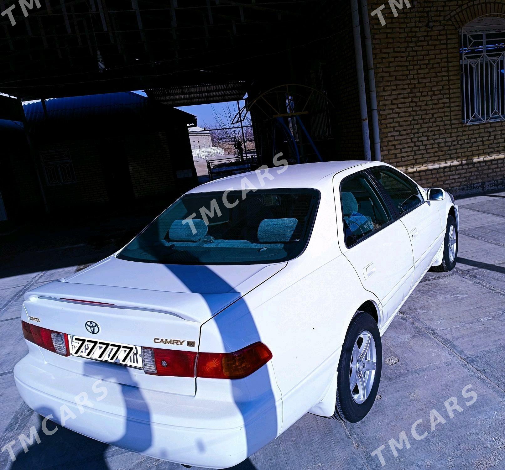 Toyota Camry 2000 - 116 000 TMT - Mary - img 2