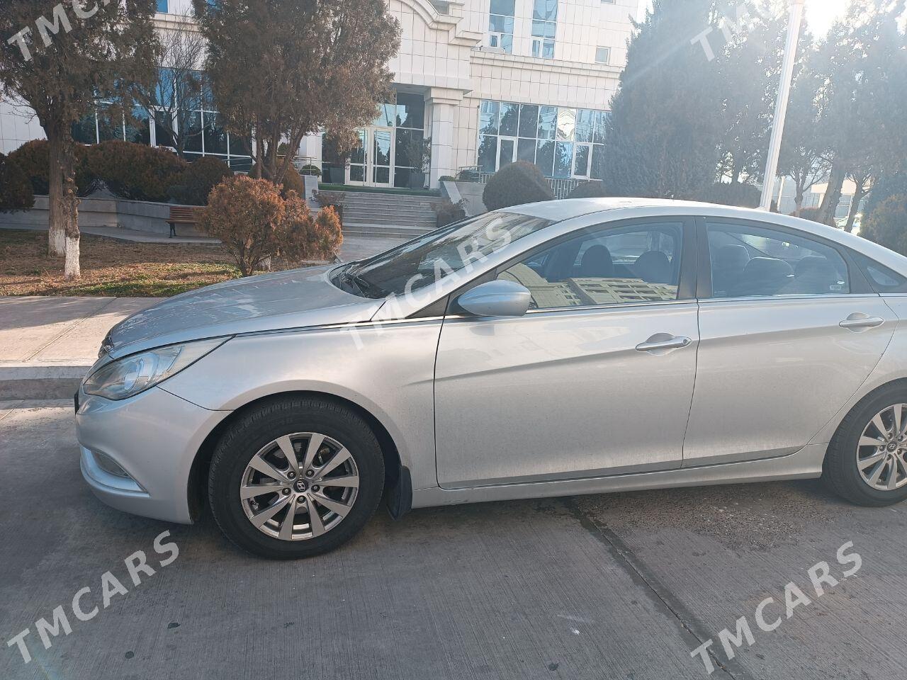 Hyundai Sonata 2010 - 139 000 TMT - Ашхабад - img 3