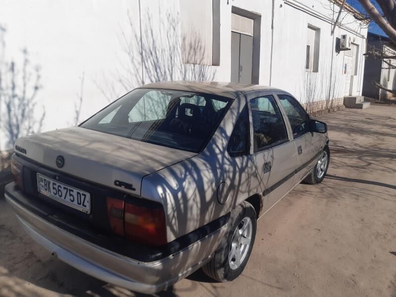 Opel Vectra 1993 - 30 000 TMT - Гурбансолтан Едже - img 3