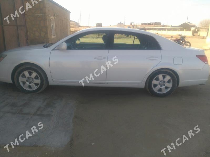 Toyota Avalon 2005 - 170 000 TMT - Эсенгулы - img 3