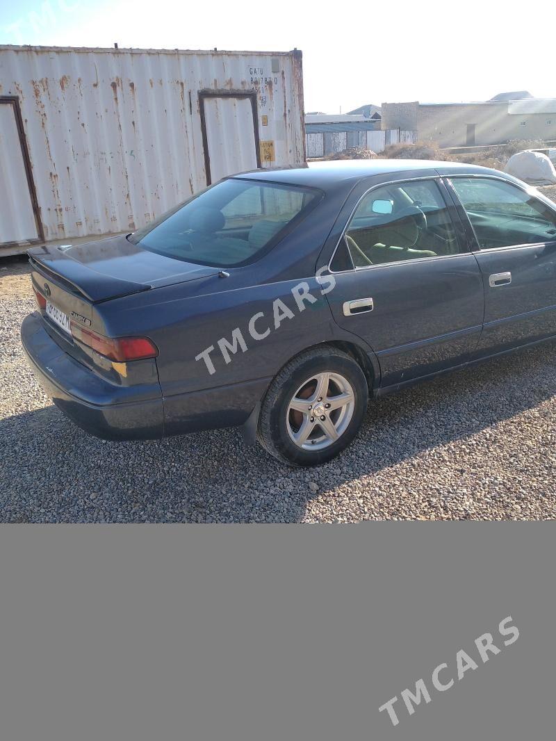 Toyota Camry 1998 - 115 000 TMT - Сакарчага - img 5