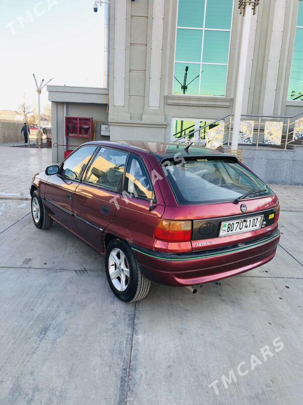 Opel Astra 1994 - 36 000 TMT - Дашогуз - img 4