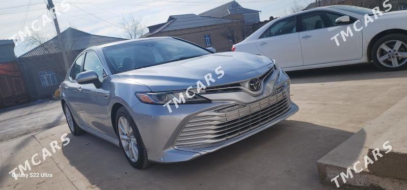 Toyota Camry 2018 - 260 000 TMT - Теджен - img 2