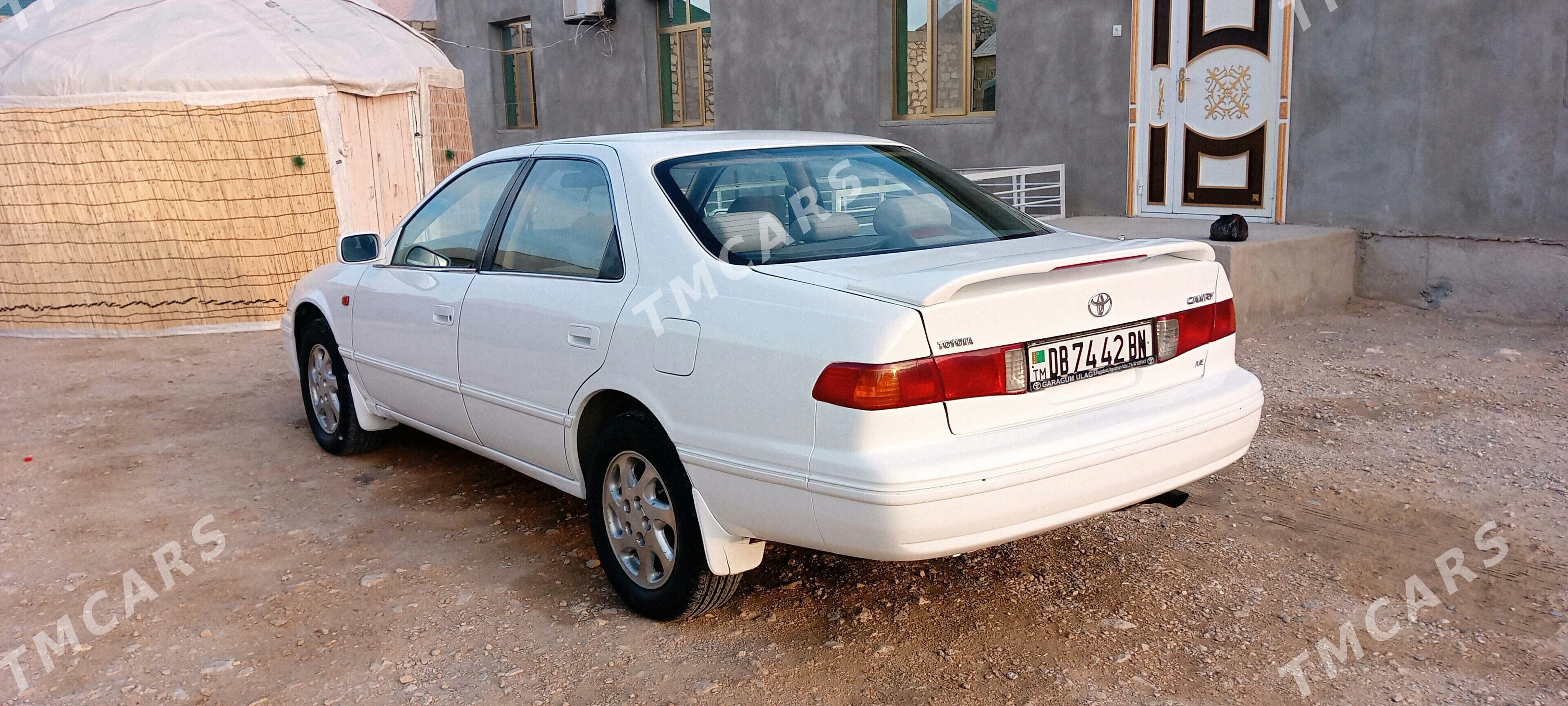 Toyota Camry 1999 - 110 000 TMT - Balkanabat - img 5