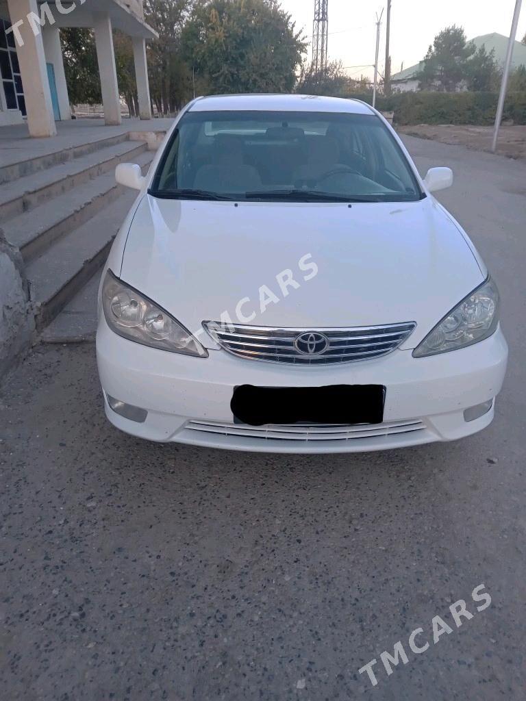 Toyota Camry 2002 - 130 000 TMT - Теджен - img 3