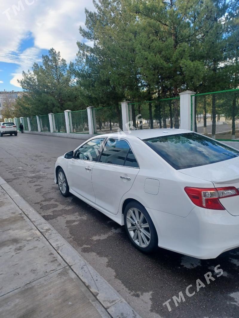 Toyota Camry 2013 - 220 000 TMT - Aşgabat - img 4