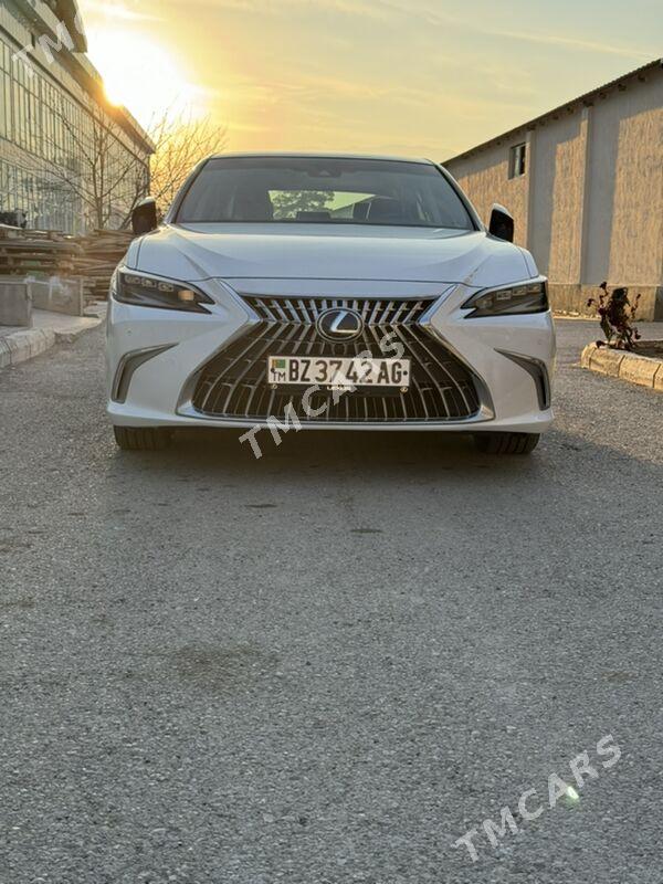 Lexus ES 350 2021 - 700 000 TMT - Büzmeýin - img 2