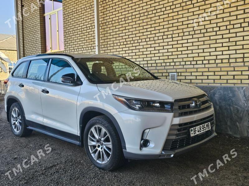 Toyota Highlander 2019 - 440 000 TMT - Мары - img 3