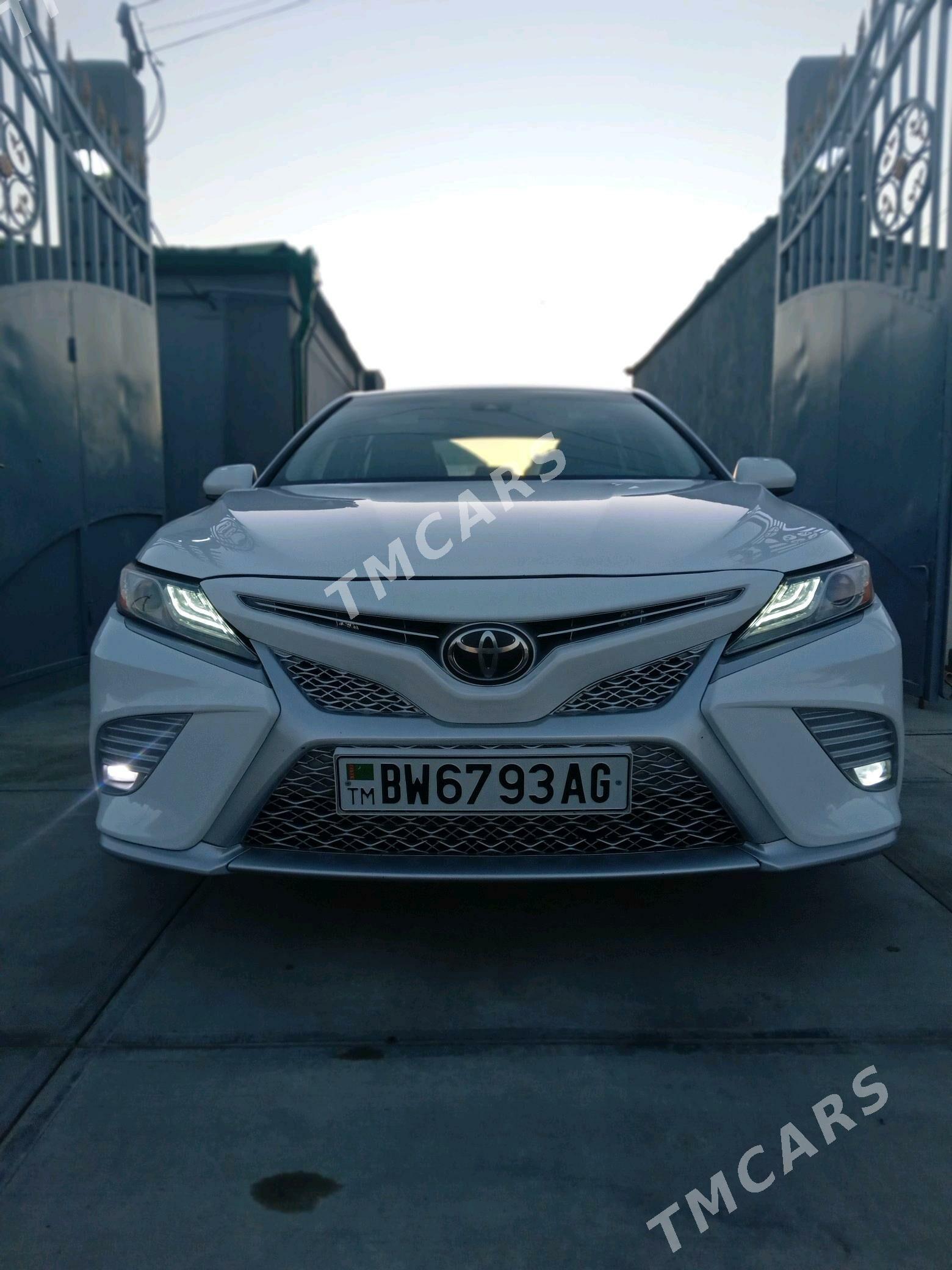 Toyota Camry 2019 - 268 000 TMT - 30 мкр - img 5