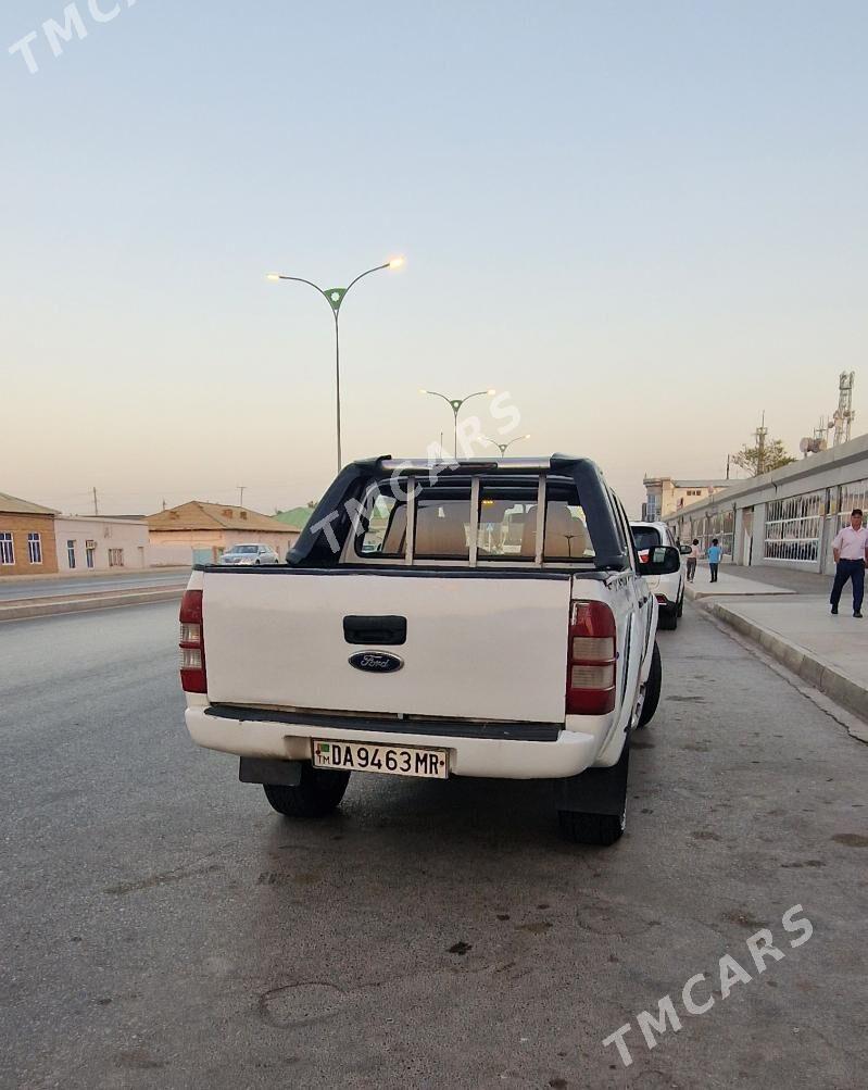 Toyota Hilux 2008 - 85 000 TMT - Мургап - img 5