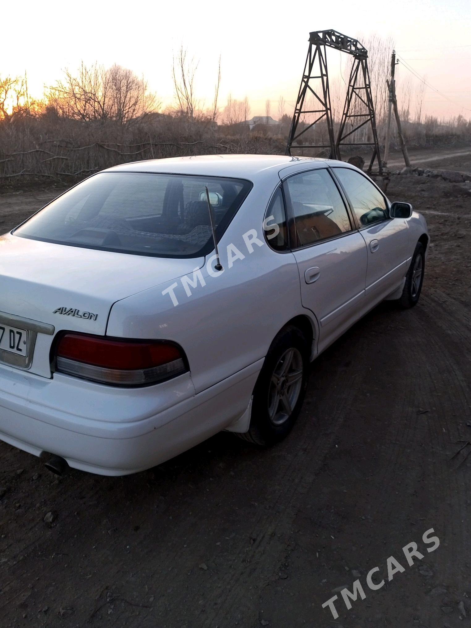 Toyota Avalon 1996 - 90 000 TMT - Губадаг - img 4