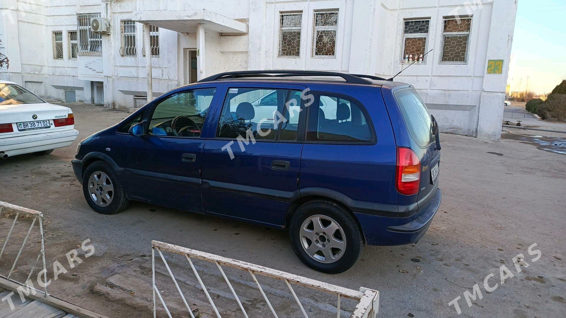 Opel Zafira 2001 - 69 000 TMT - Дашогуз - img 4