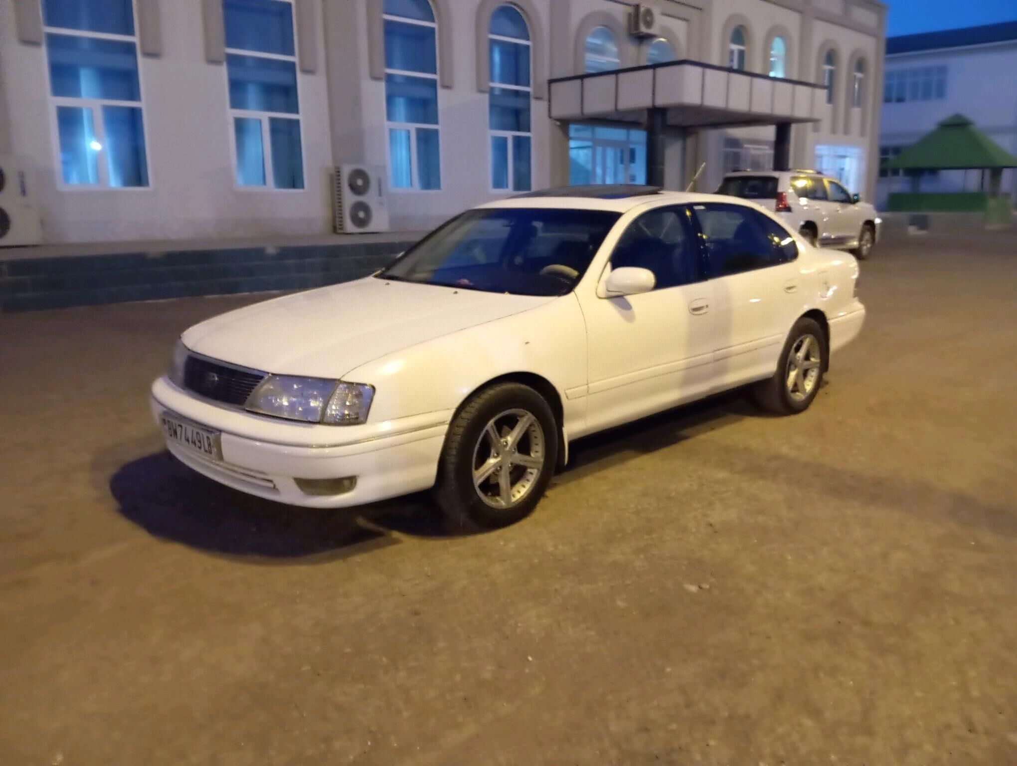 Toyota Avalon 1997 - 104 000 TMT - Туркменабат - img 3