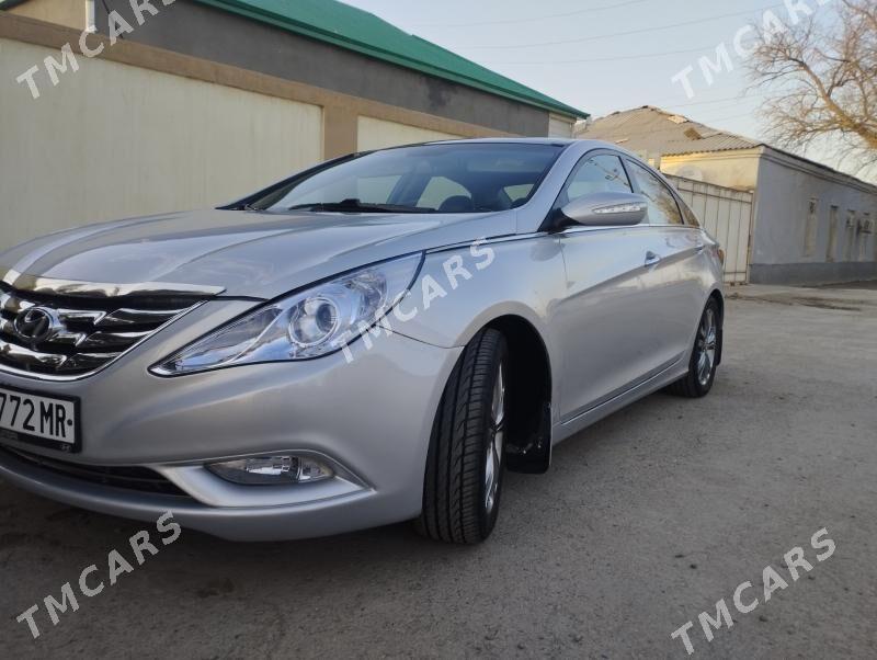 Hyundai Sonata 2011 - 150 000 TMT - Мары - img 2