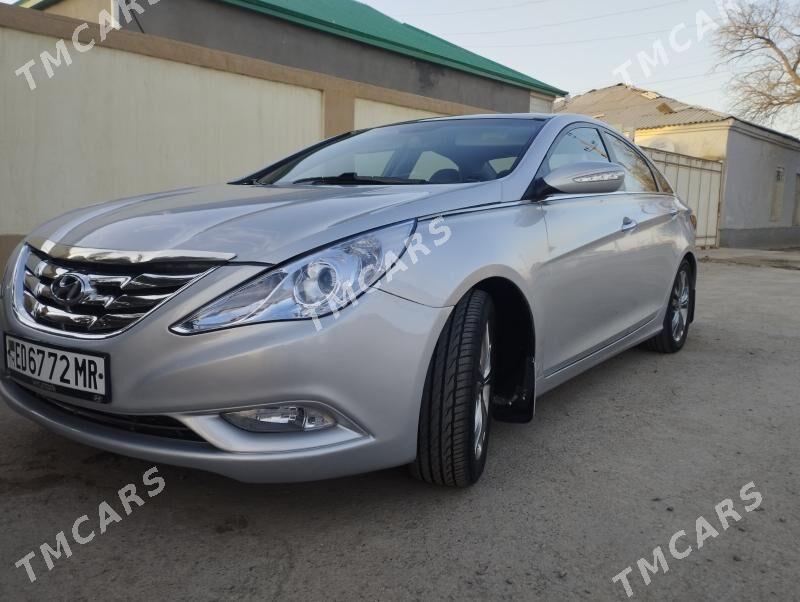 Hyundai Sonata 2011 - 150 000 TMT - Мары - img 3