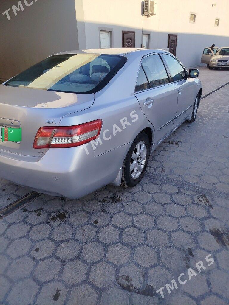 Toyota Camry 2010 - 145 000 TMT - Mary - img 3