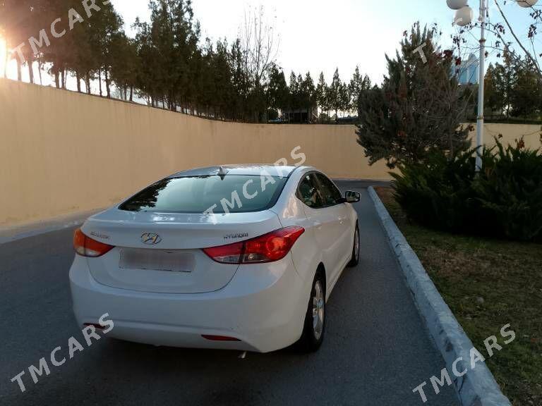 Hyundai Elantra 2013 - 160 000 TMT - Улица Ататурка - img 2