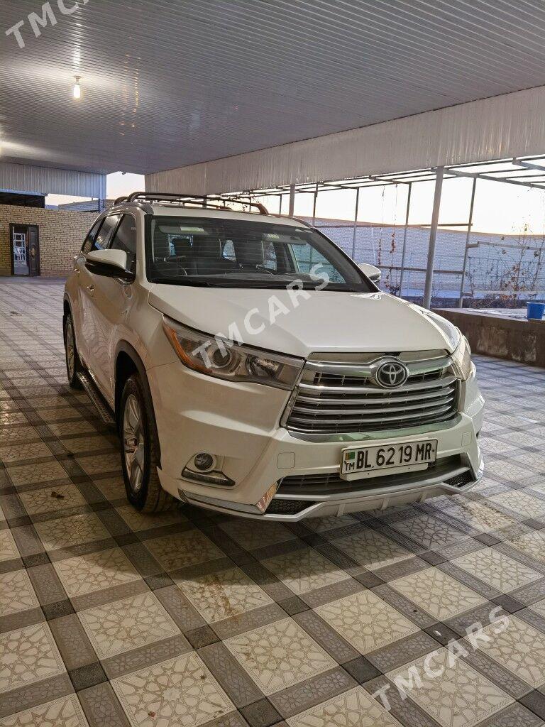 Toyota Highlander 2016 - 400 000 TMT - Ёлётен - img 2