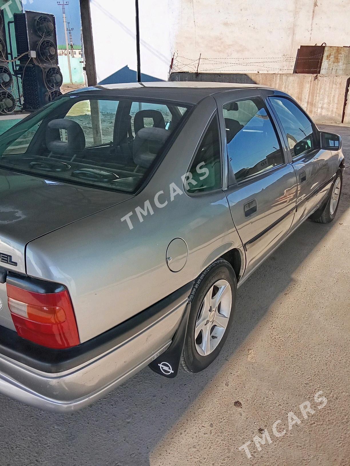 Opel Vectra 1994 - 45 000 TMT - Murgap - img 3