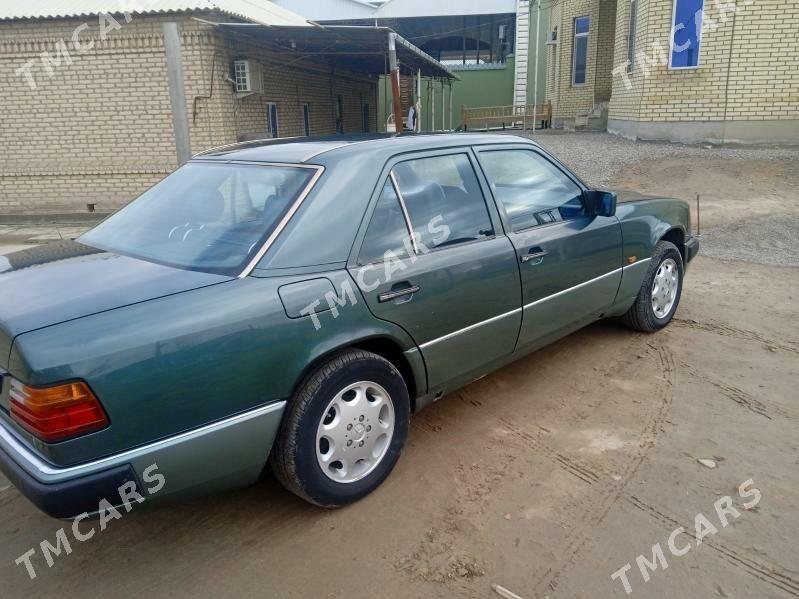 Mercedes-Benz 300E 1998 - 55 000 TMT - Mary - img 3