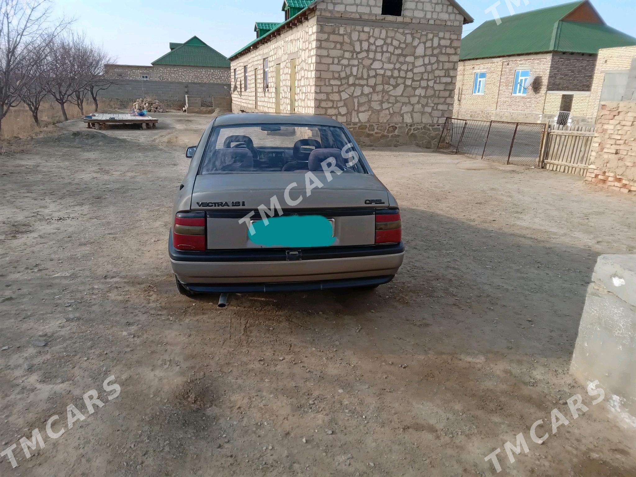 Opel Vectra 1991 - 29 000 TMT - Берекет - img 2