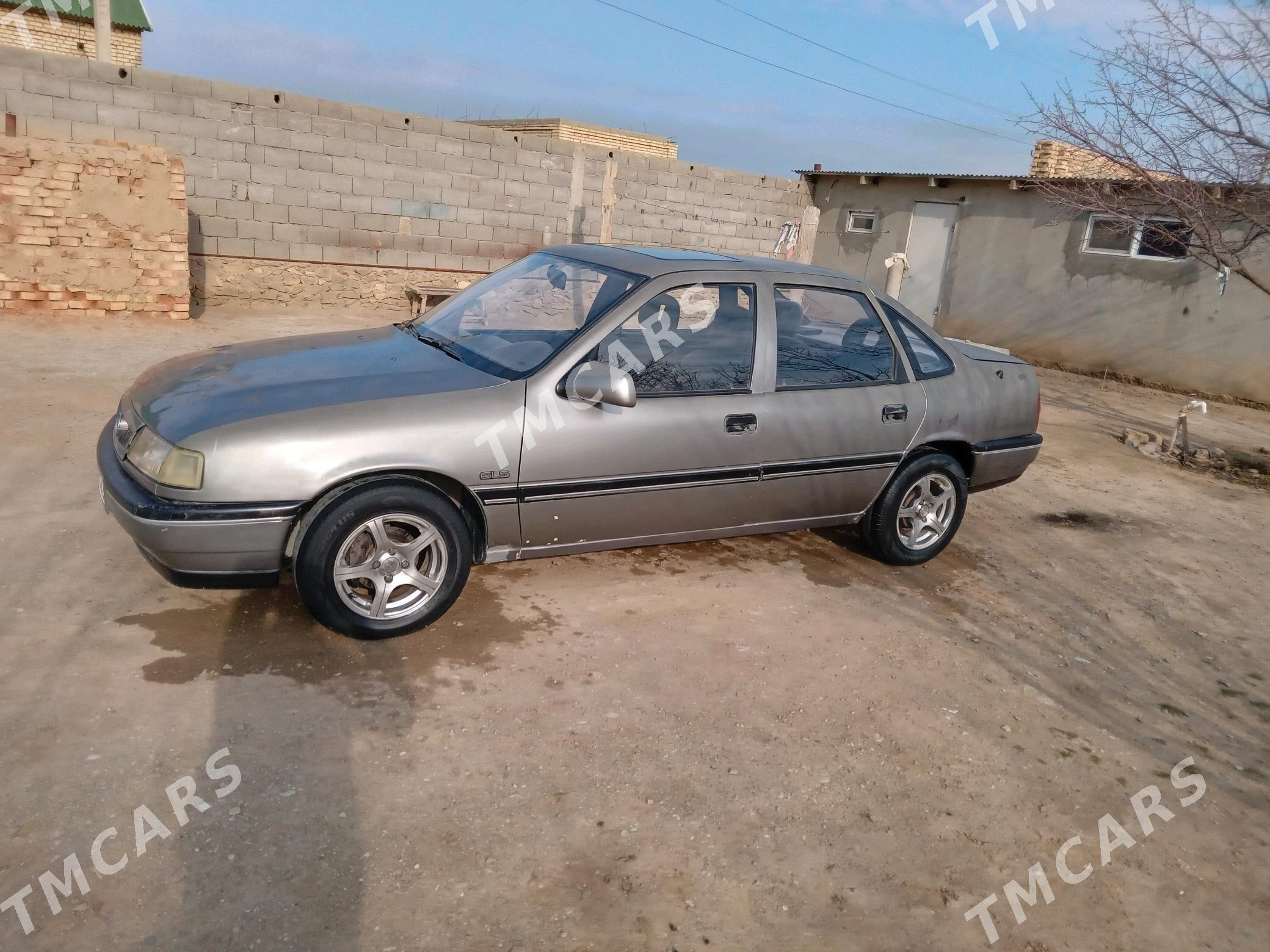 Opel Vectra 1991 - 29 000 TMT - Берекет - img 4