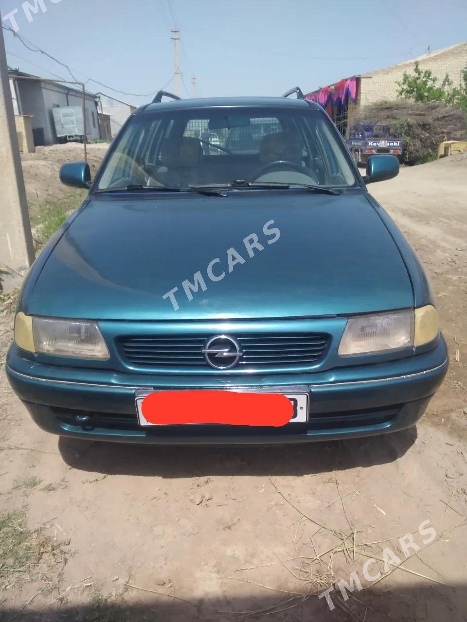 Opel Astra 1992 - 23 000 TMT - Ходжамбаз - img 3