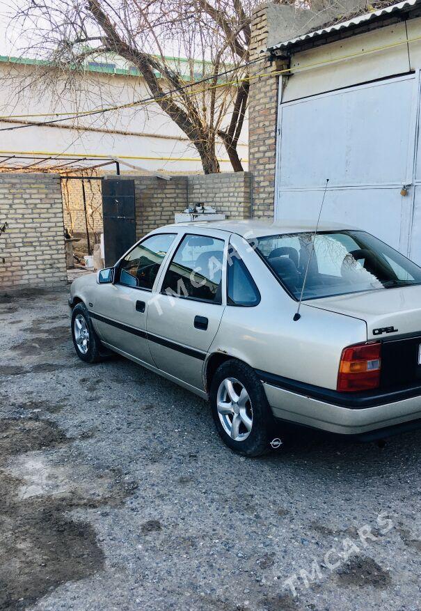 Opel Vectra 1991 - 36 000 TMT - Векильбазар - img 9