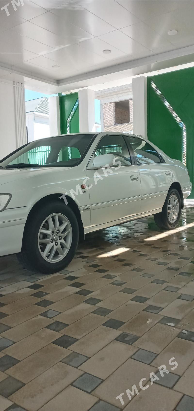 Toyota Camry 2000 - 150 000 TMT - Mary - img 4