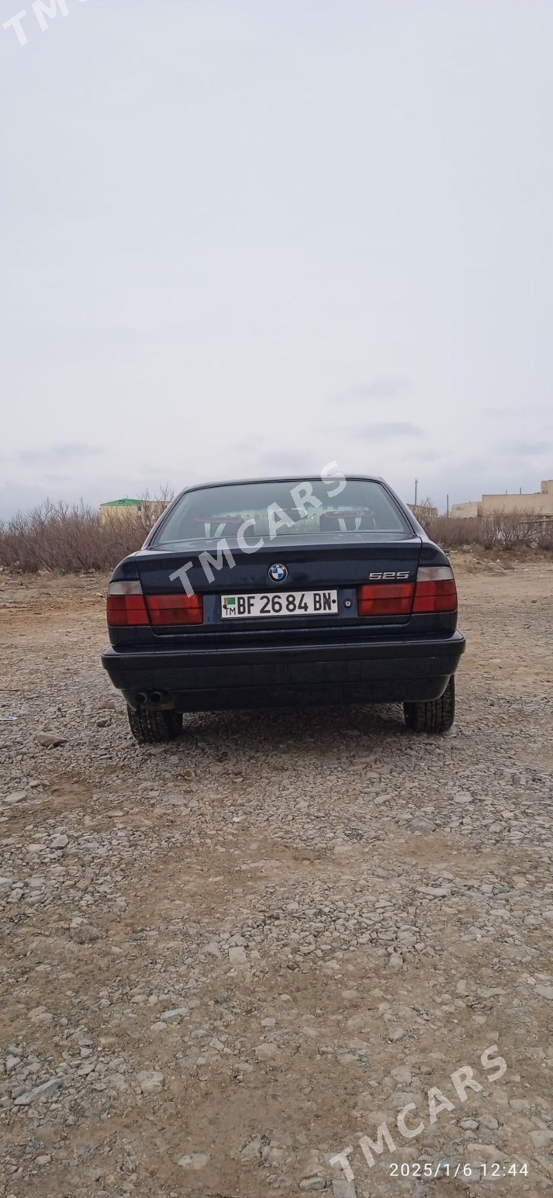 BMW 525 1994 - 60 000 TMT - Карабогаз - img 3