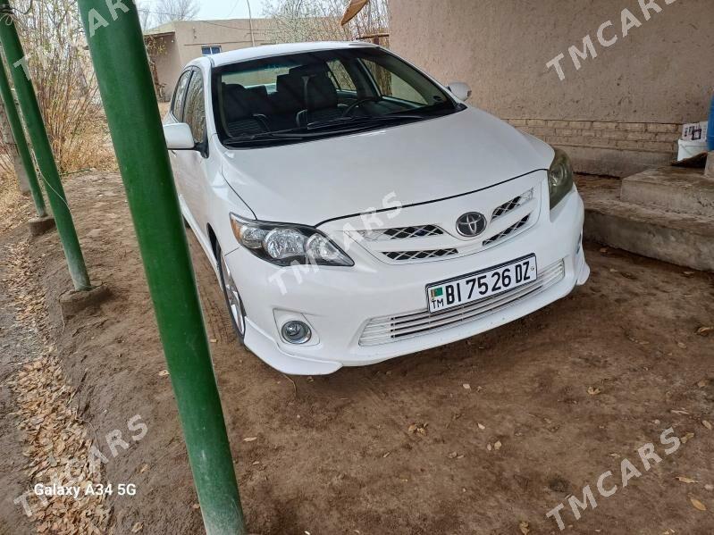 Toyota Corolla 2011 - 128 000 TMT - Köneürgenç - img 3