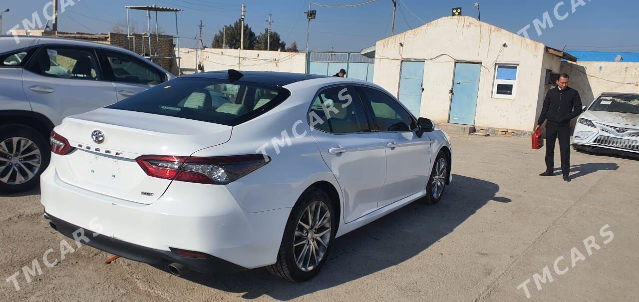 Toyota Camry 2022 - 440 000 TMT - Мары - img 4