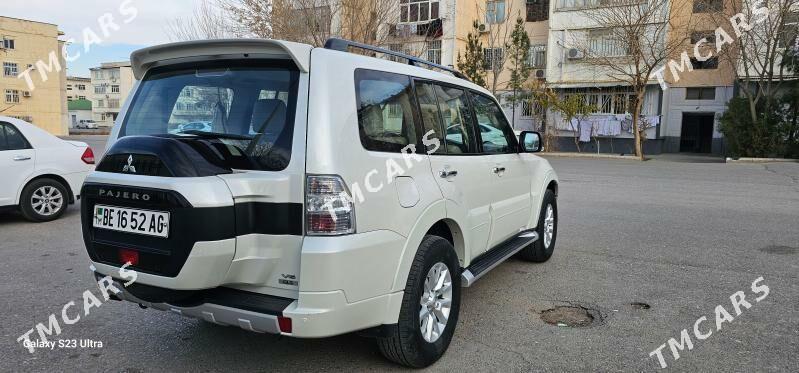 Mitsubishi Pajero 2015 - 300 000 TMT - 11 мкр - img 3