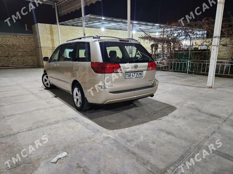 Toyota Sienna 2005 - 210 000 TMT - Мары - img 2