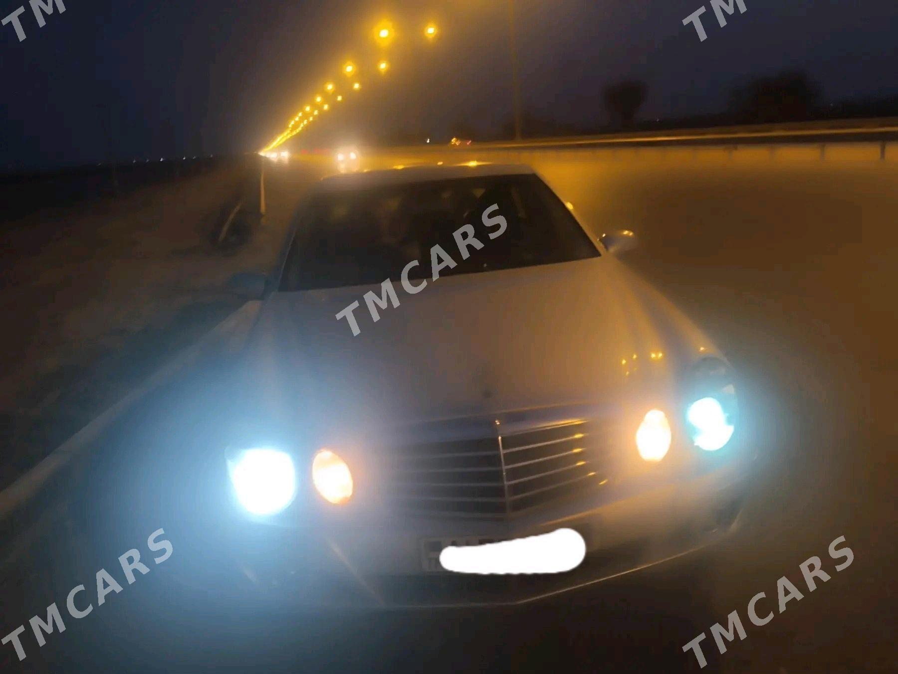 Mercedes-Benz E320 2003 - 110 000 TMT - Mary - img 8