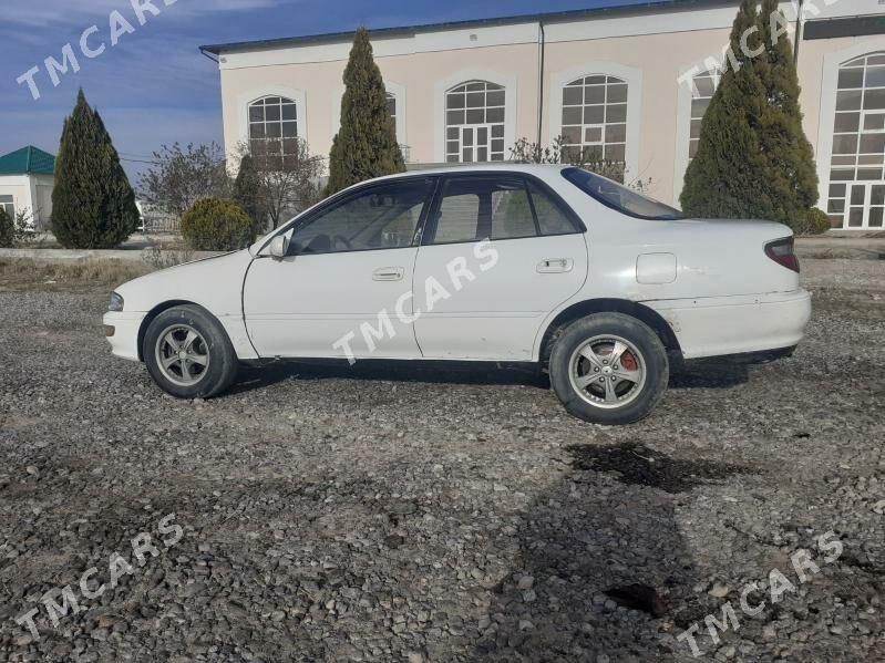 Toyota Carina 1994 - 35 000 TMT - Halaç - img 5