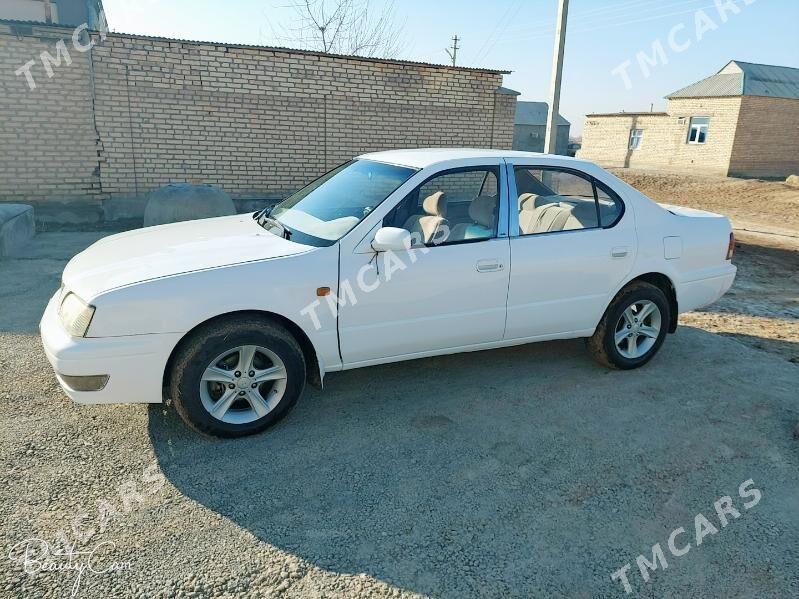 Toyota Camry 1996 - 50 000 TMT - Теджен - img 4