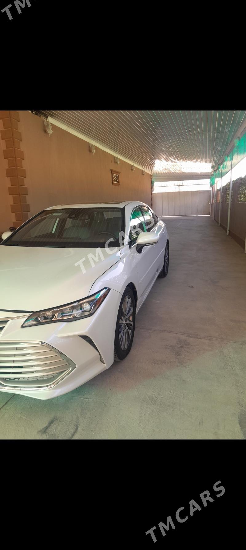 Toyota Avalon 2019 - 349 000 TMT - Ýalkym - img 3